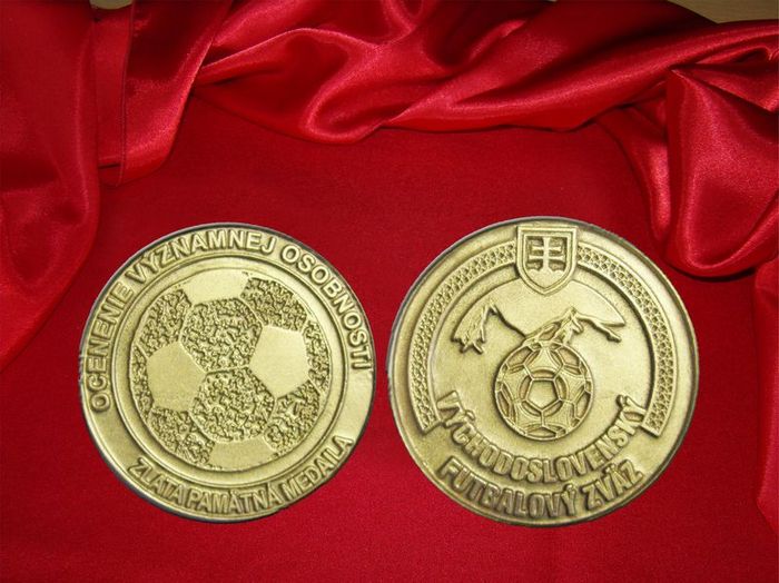 medals/fotobig/slovenskyfotbal.jpg